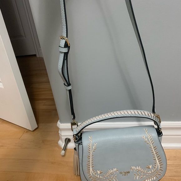 Purses - Picture 2 of 6